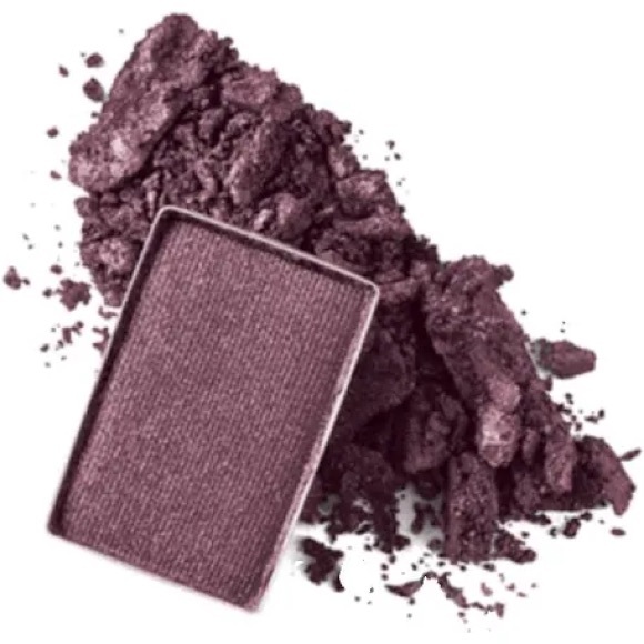 Mary Kay Other - Mary Kay Chromafusion Eye Shadow Sweet Plum